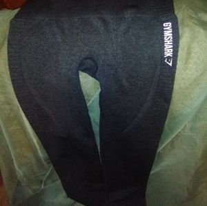 XS gymshark leggings grey